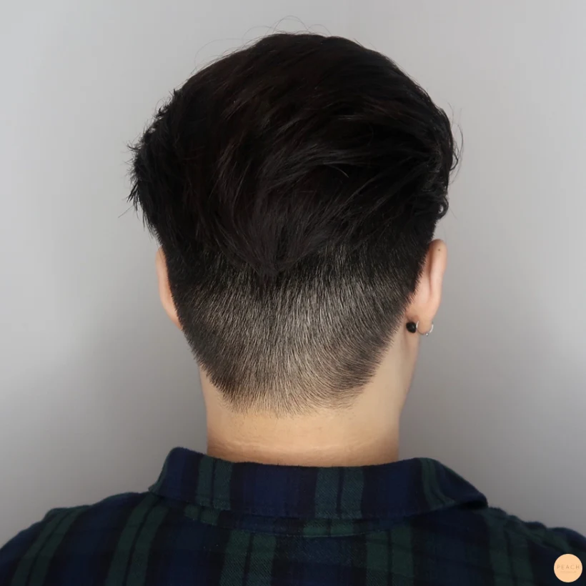 Kort frisyr med undercut