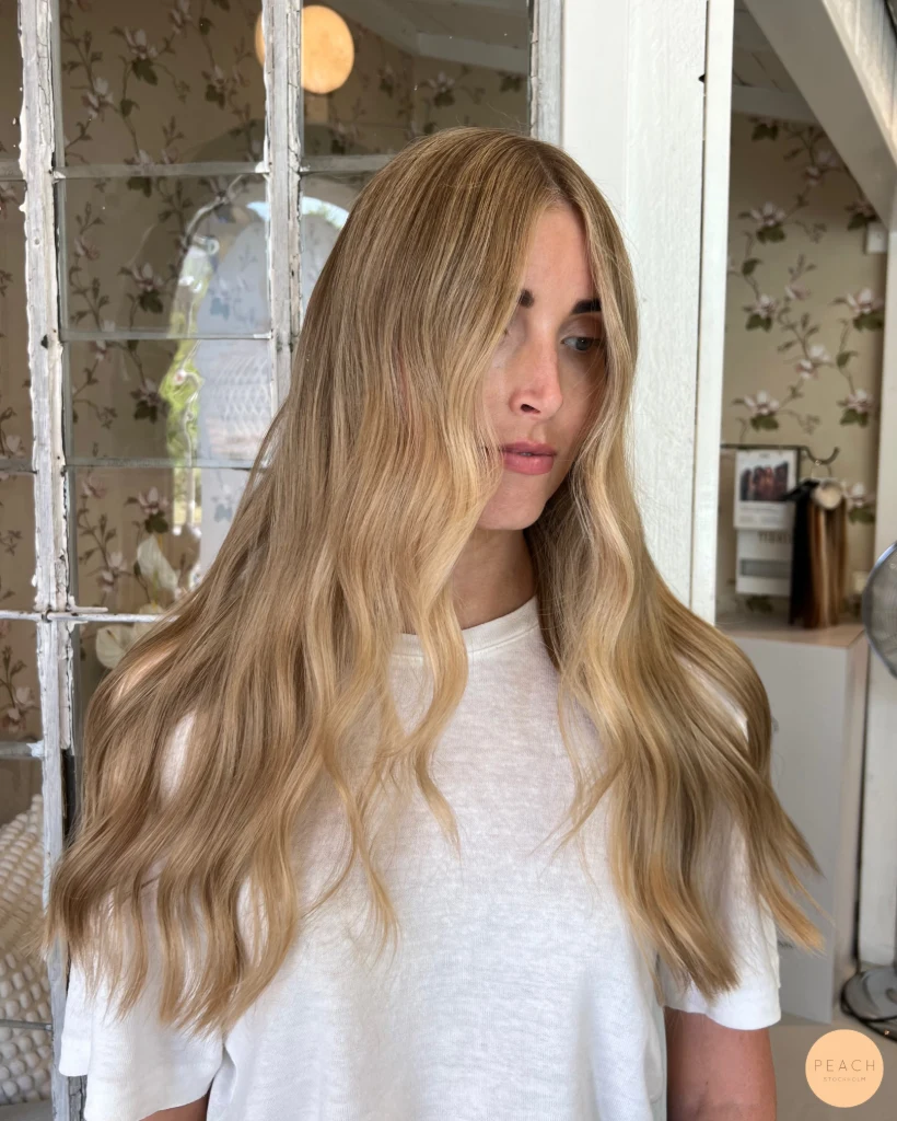 Soft creamy blonde long hair 🌸🌸