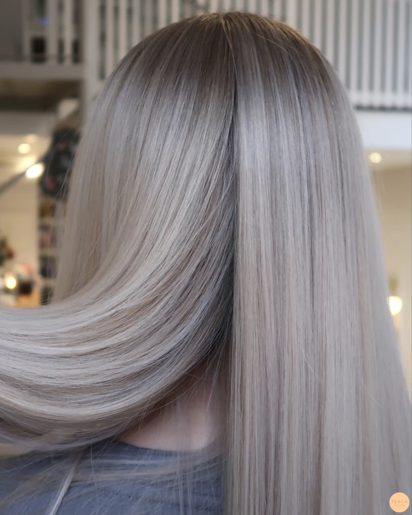 Blond hårfärg slingor
