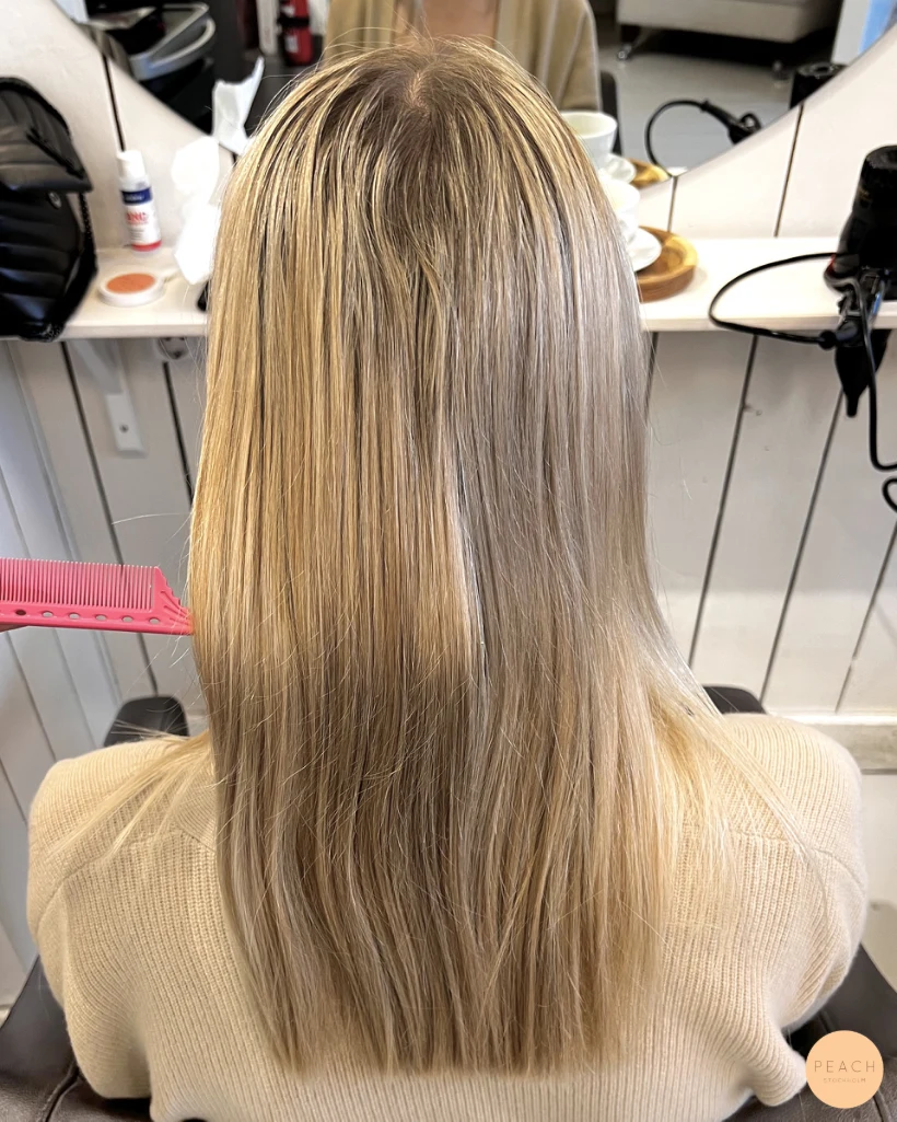 Pearl blonde hair