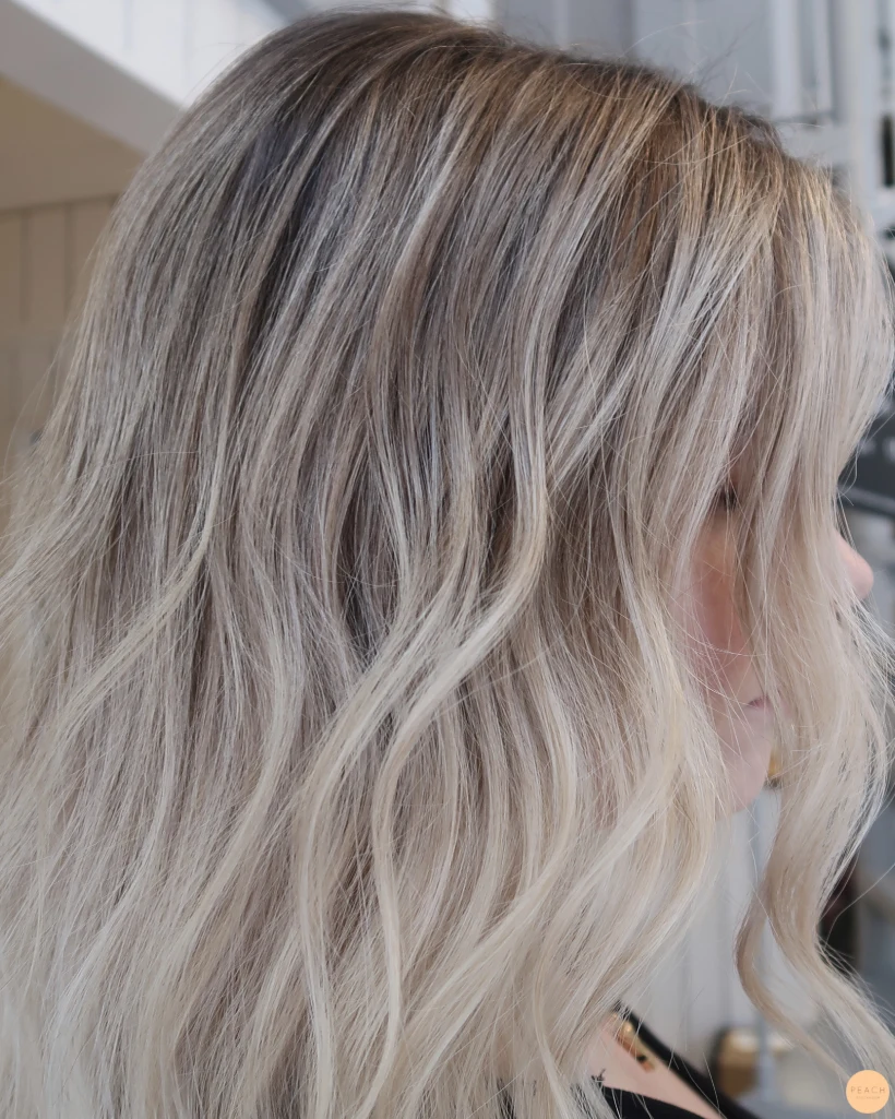 Balayage Blond lowlights