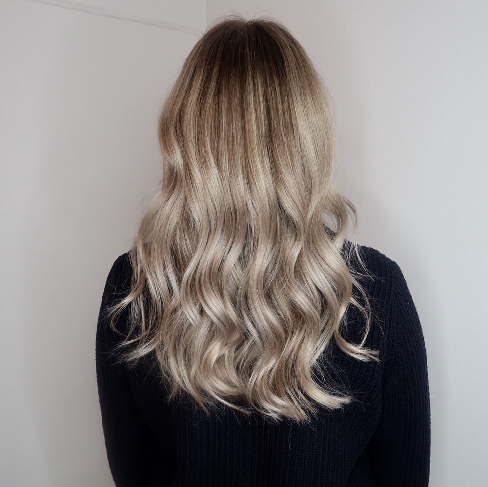 Balayage blonde stockholm