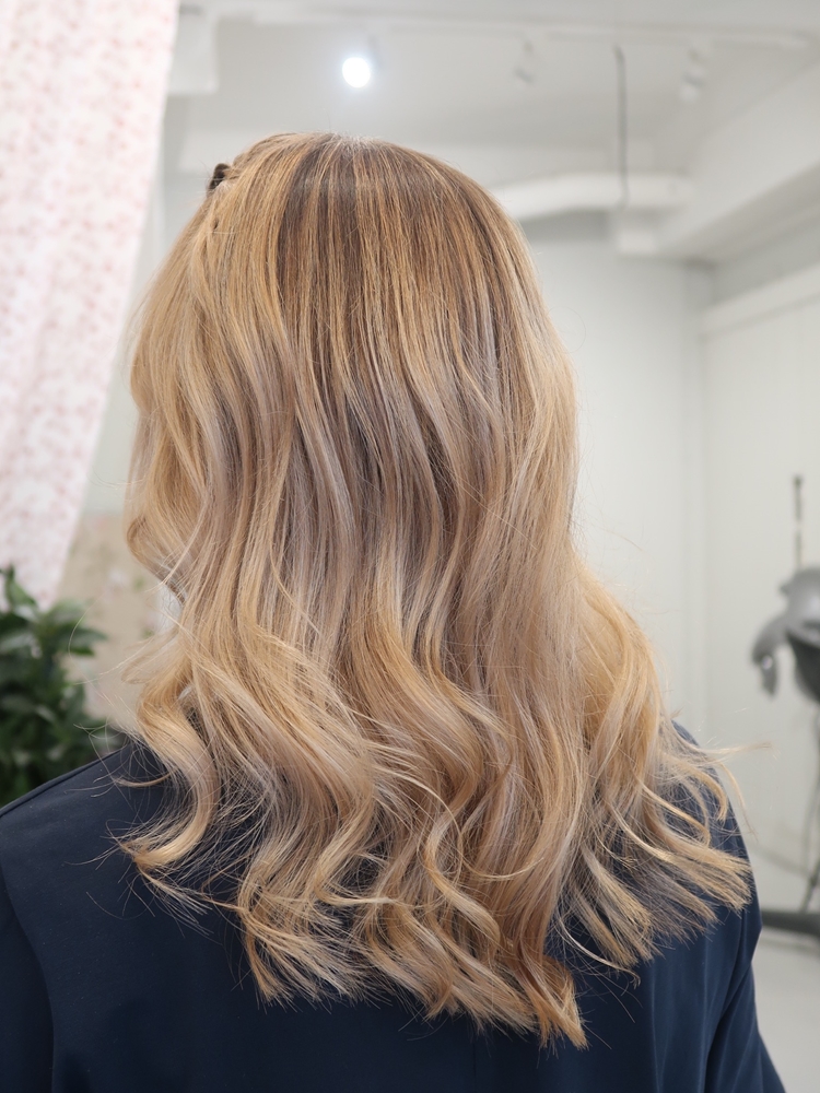 Balayage blond slingor