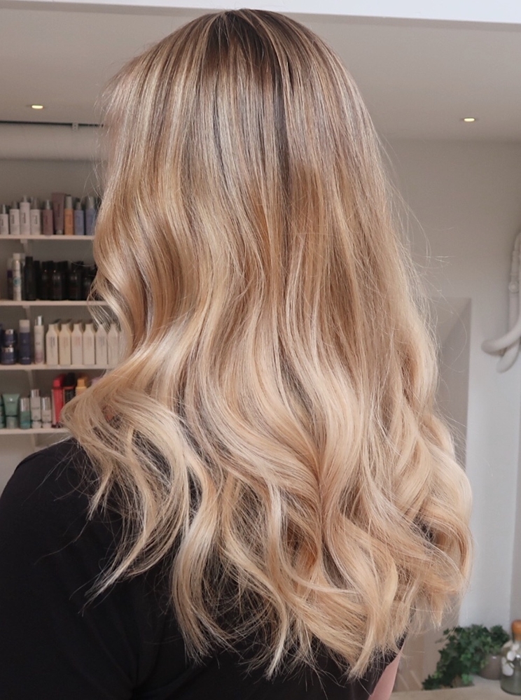 Balayage blond slingor