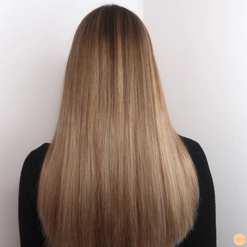 Beige blonde highlights