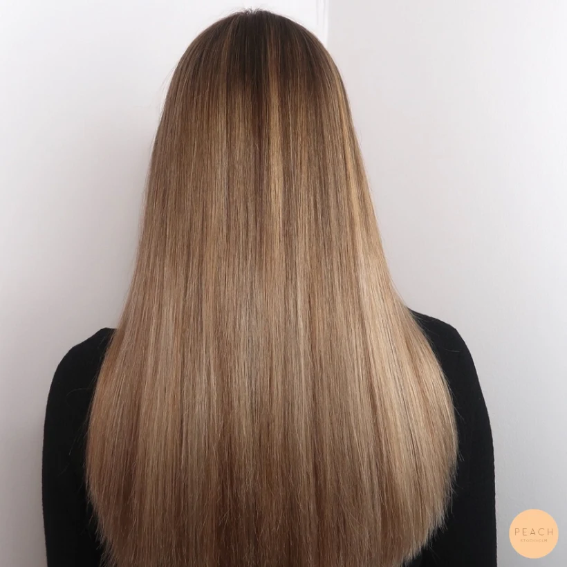 Beige blonde highlights