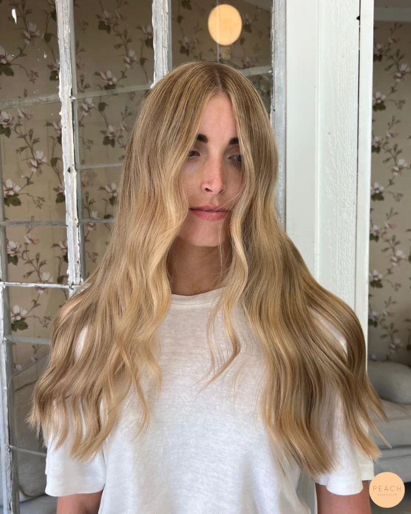 Soft creamy blonde long hair 🌸🌸