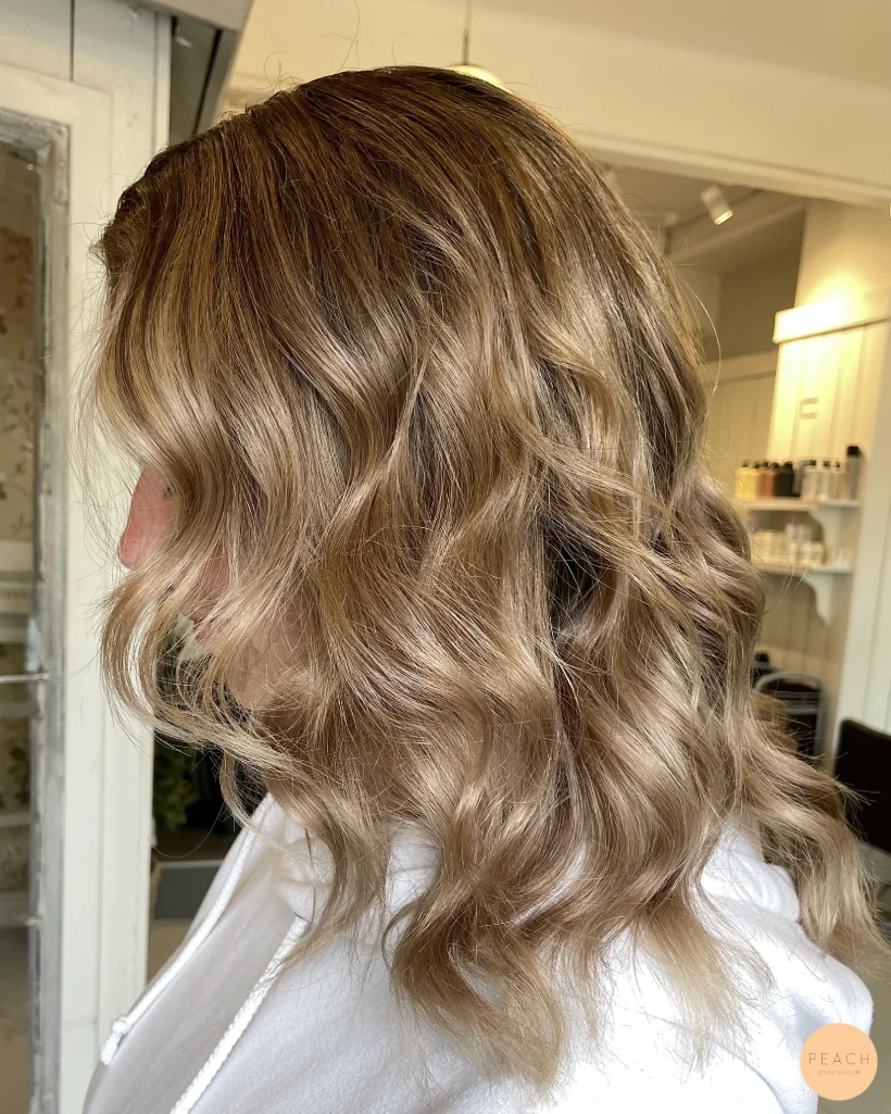 Klippning av slitna toppar och Balayage slingor ✨