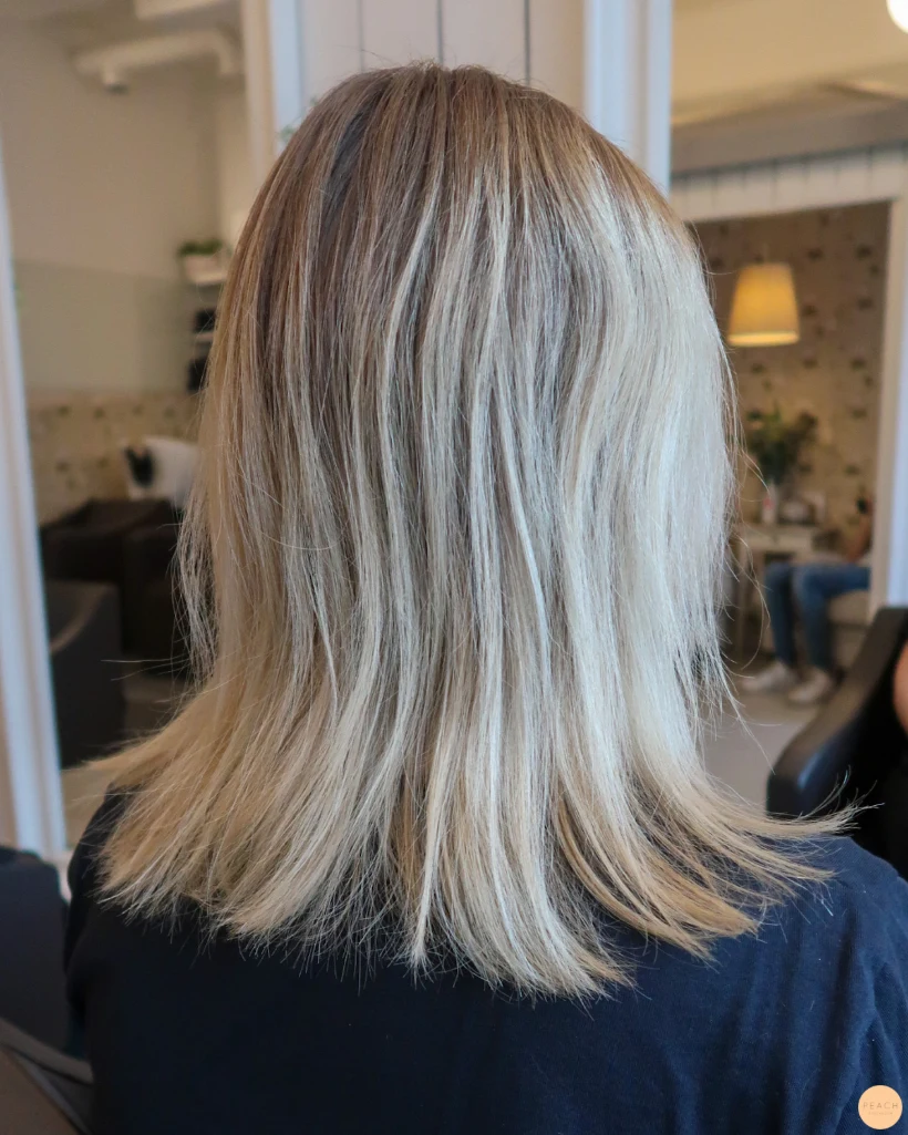 Ljusa folieslingor med fade