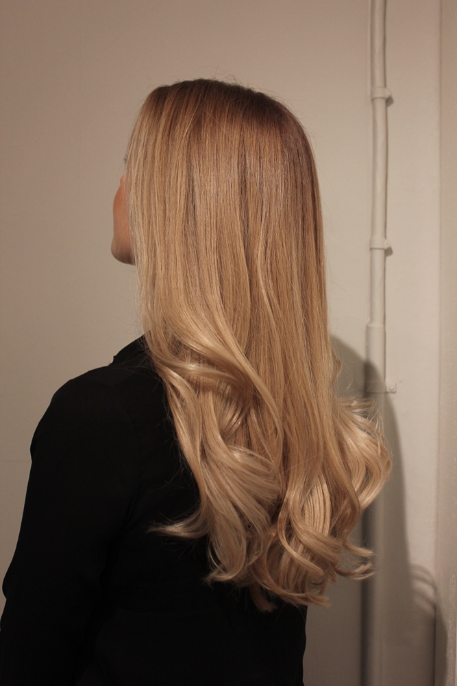 Blonde sombre med extra glans