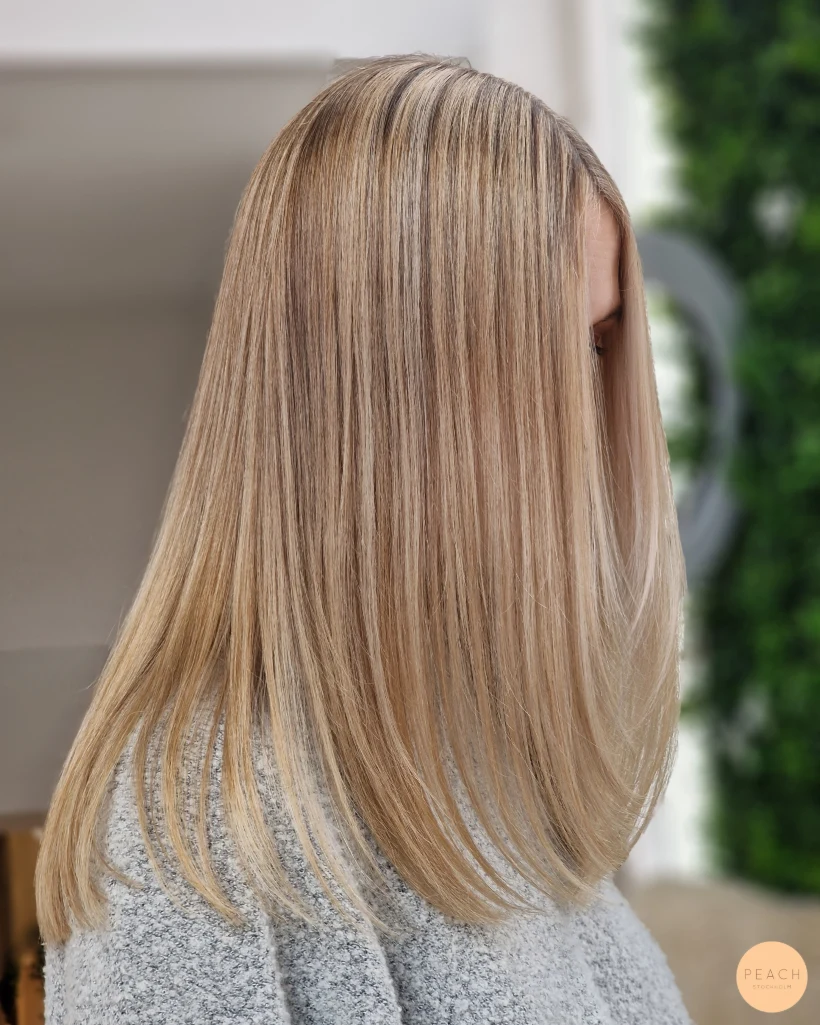 Sand blond