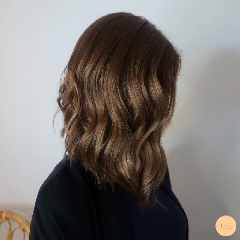 Brun hårfärg med ljusa slingor – inspiration 21 januari 2019