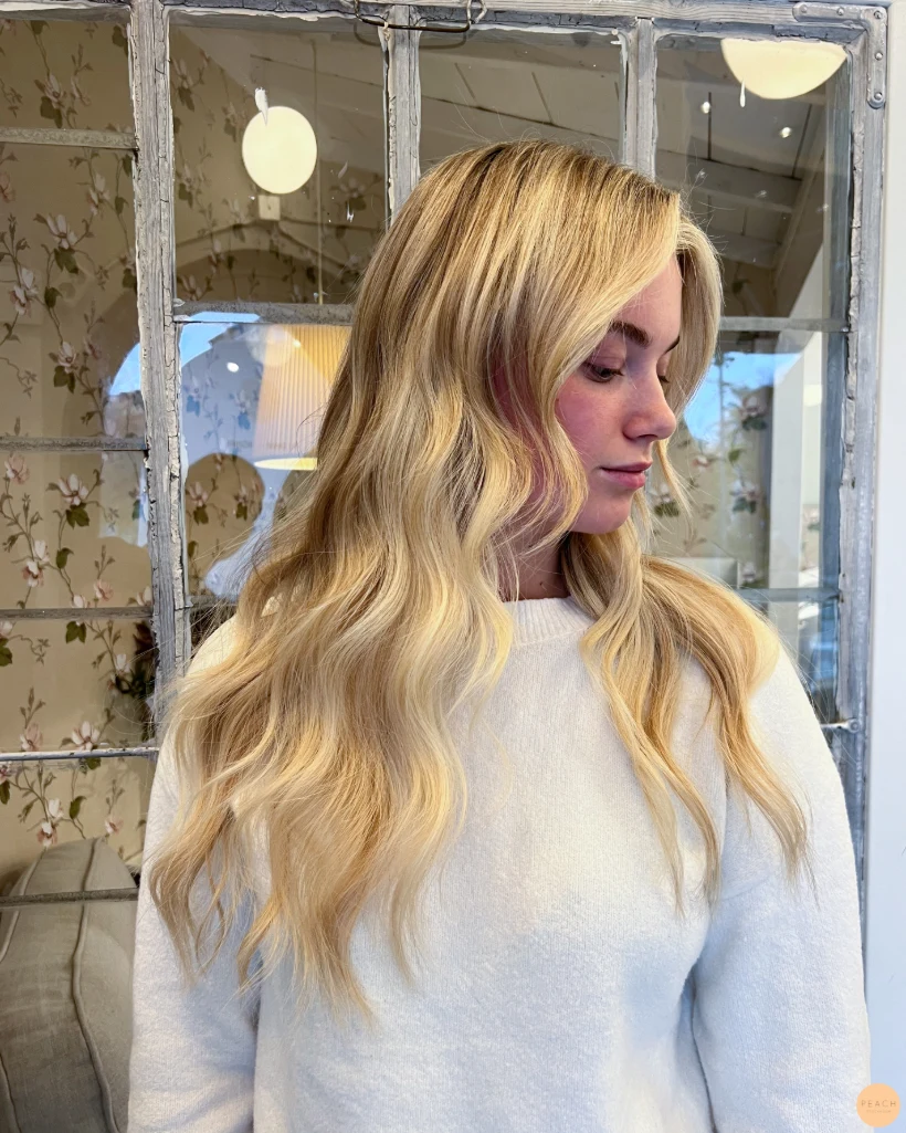 Vanilla blonde hair balayage 💛