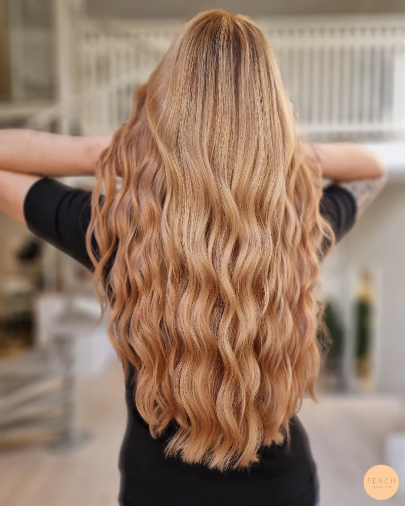 Warm blonde – salongsresultat av Gözde Koc, 2 juli 2023
