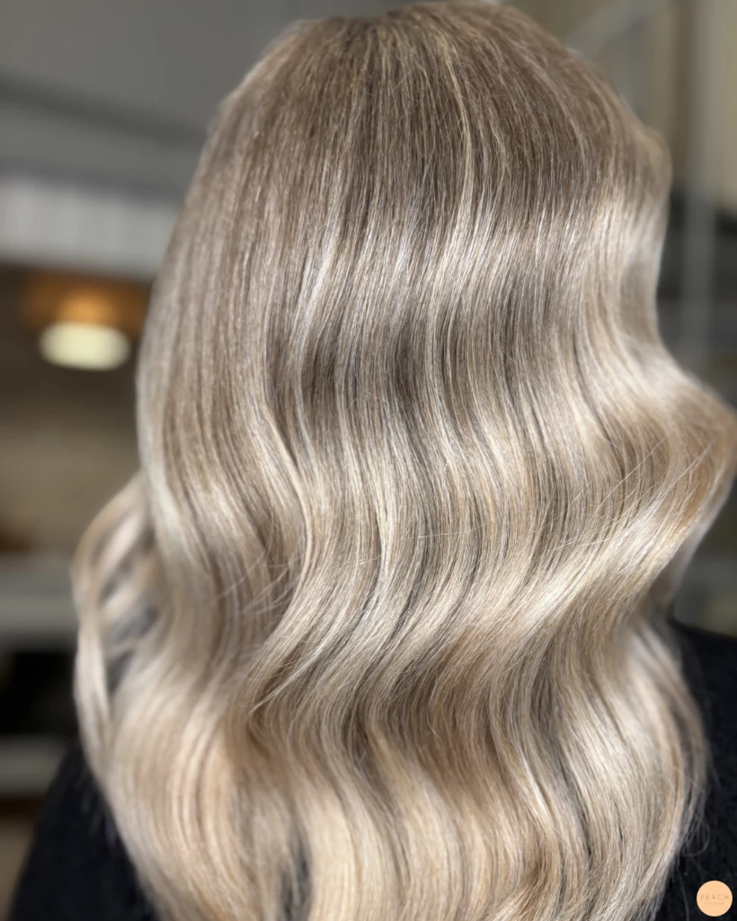 Blond hårfärg