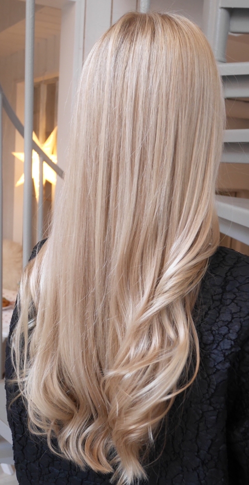 Honungsblond hårfärg