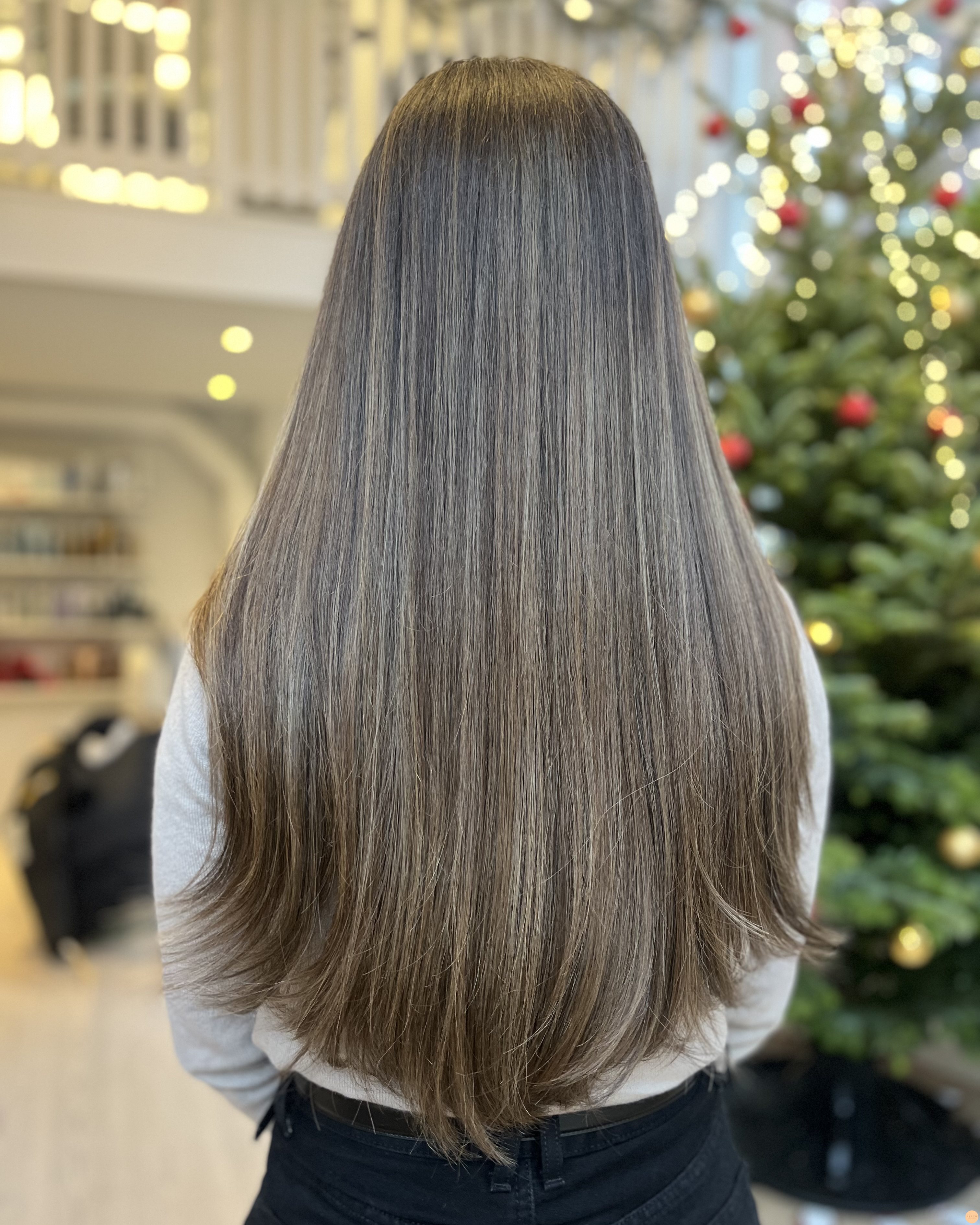 Kall brun hårfärg