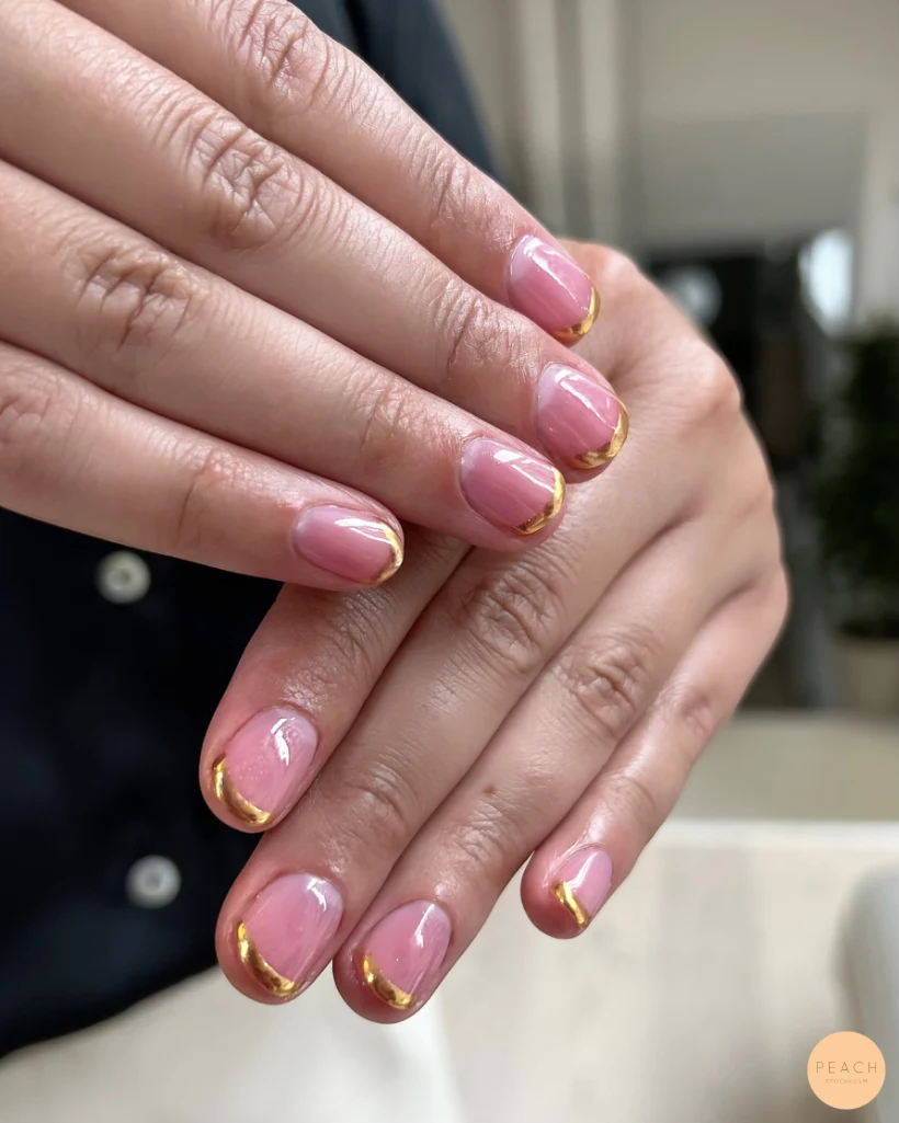 Lipglossnails med guldkant 💫