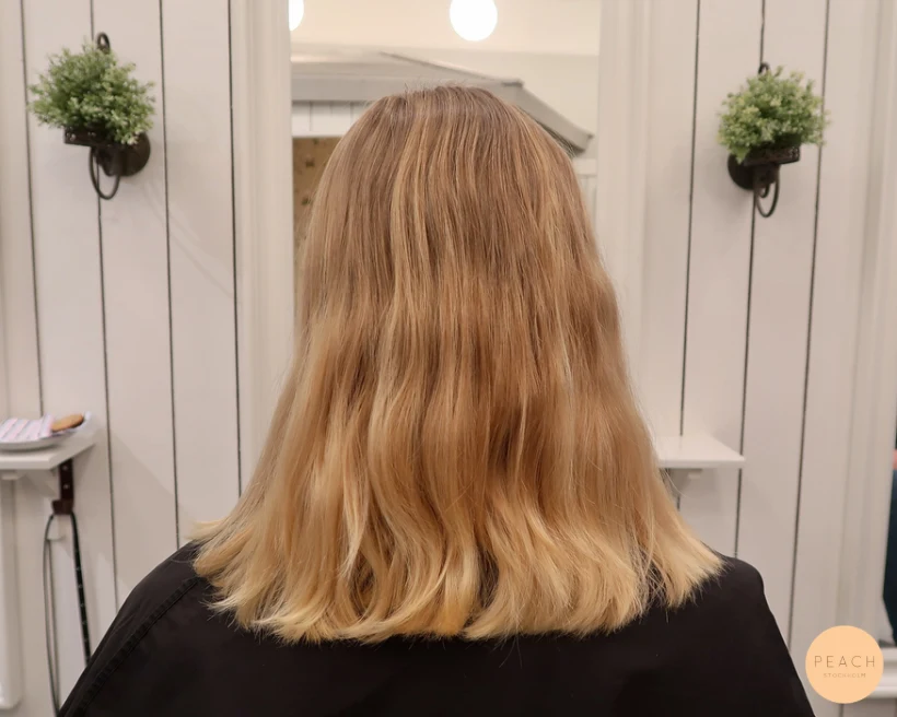 Lyxig blond med gyllene toner
