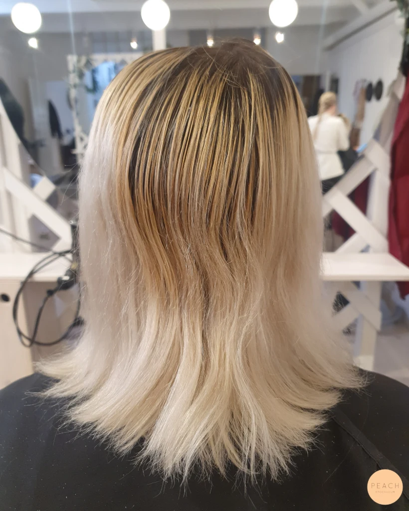 Kall blond med fina babylights