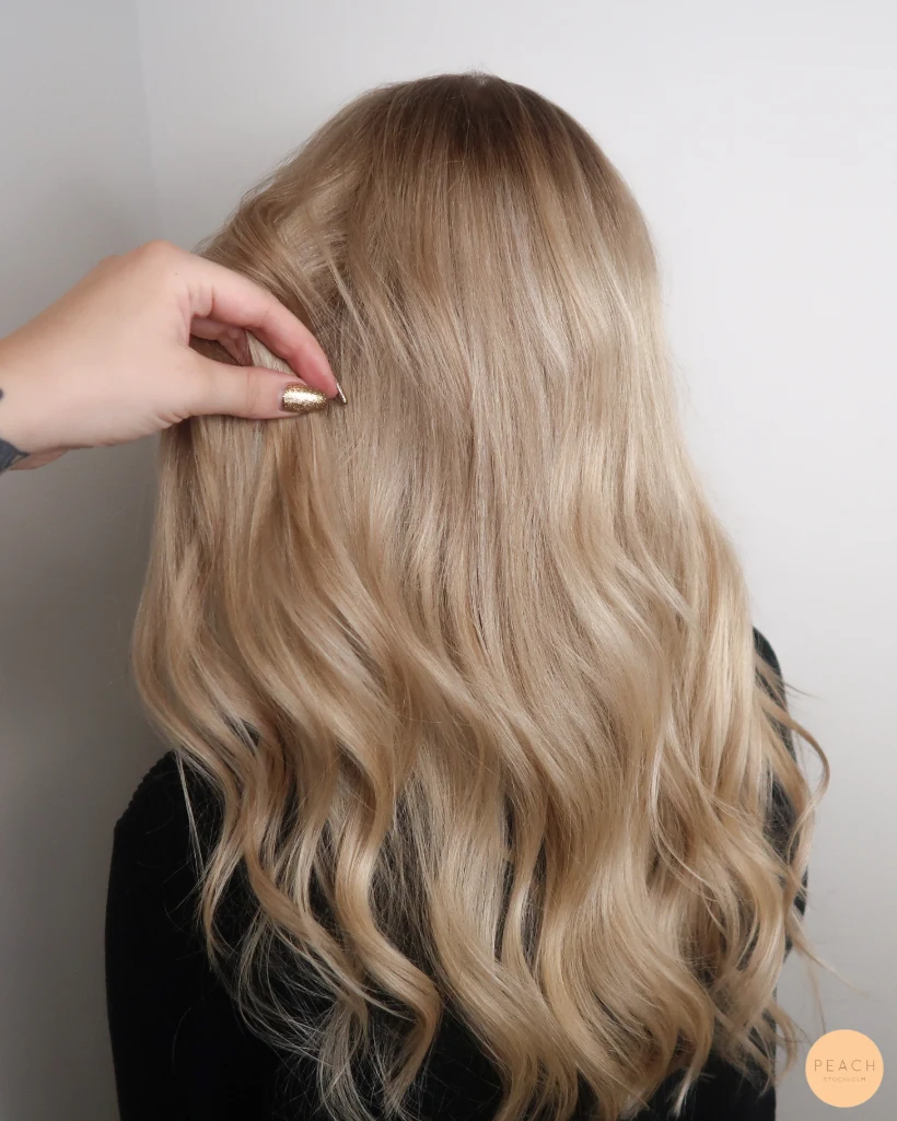 Soft blonde hair – salongsresultat av Felicia Mankinen, 11 januari 2021