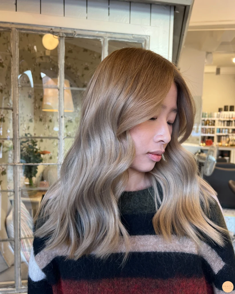 Cool bronde hair color✨🤎