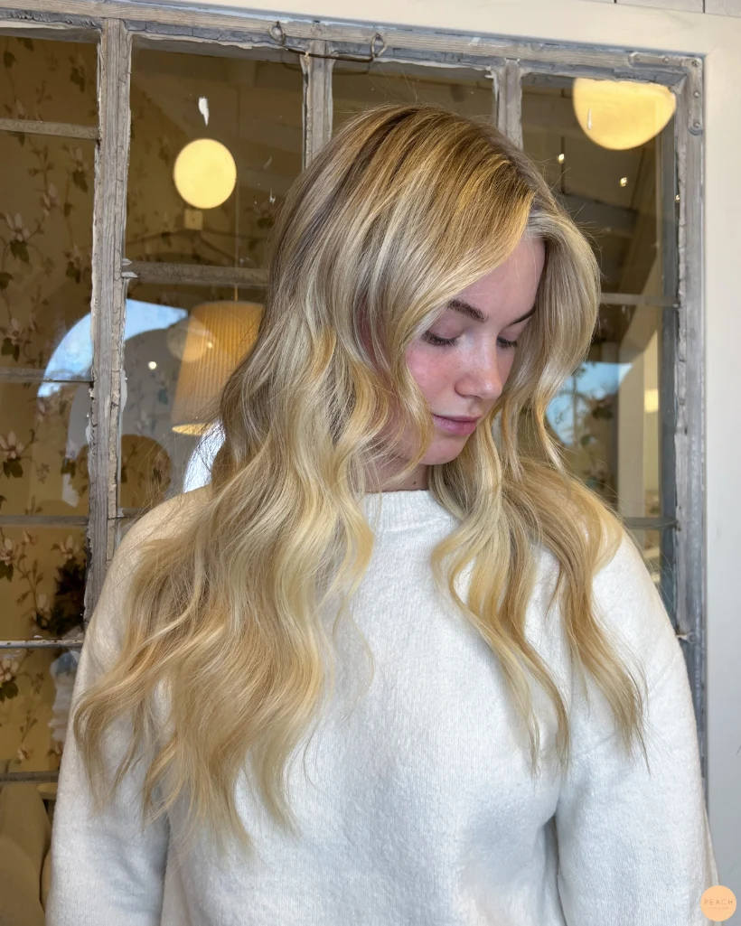 Vanilla blonde hair balayage 💛