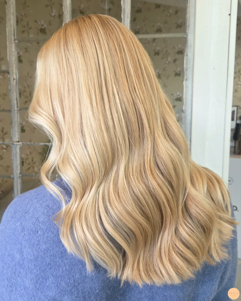 Vanilla blonde hair color 🍦