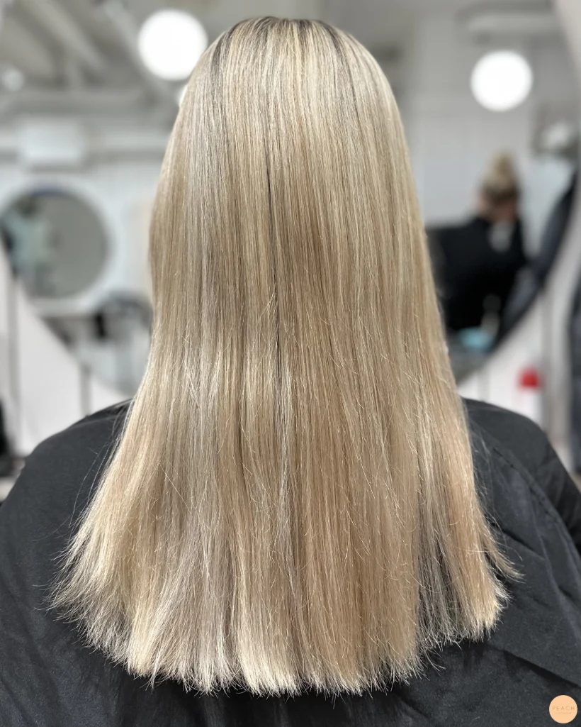 Mörkblond hårfärg