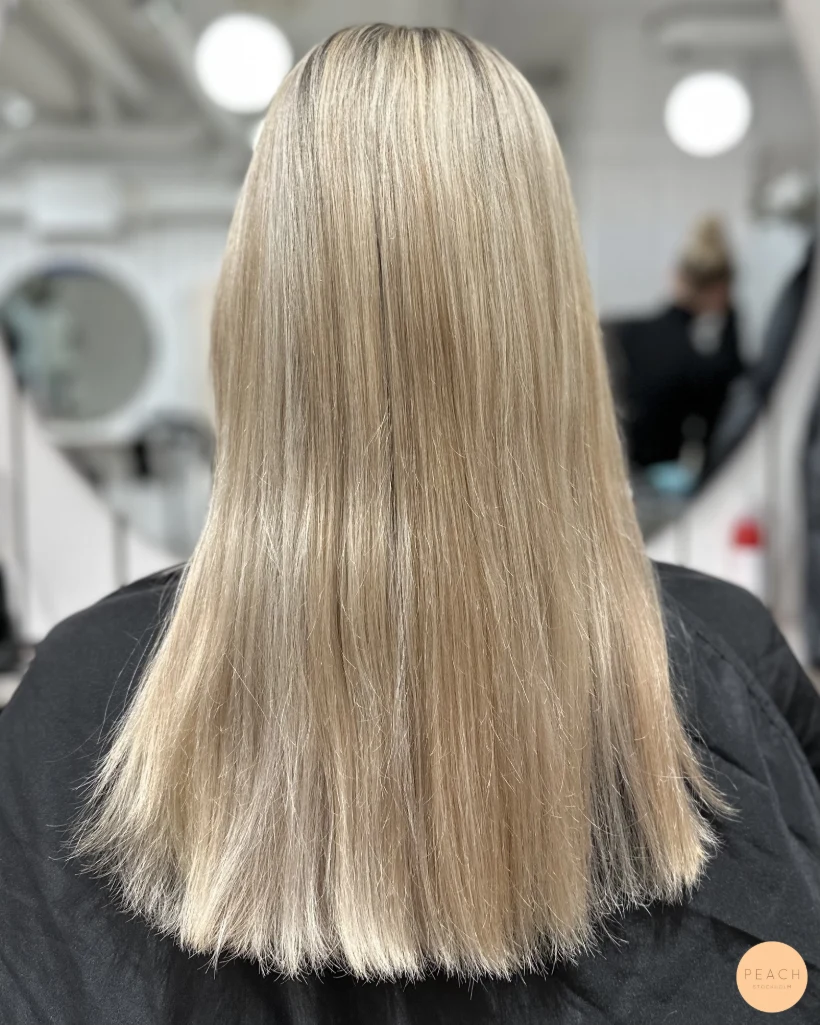 Mörkblond hårfärg