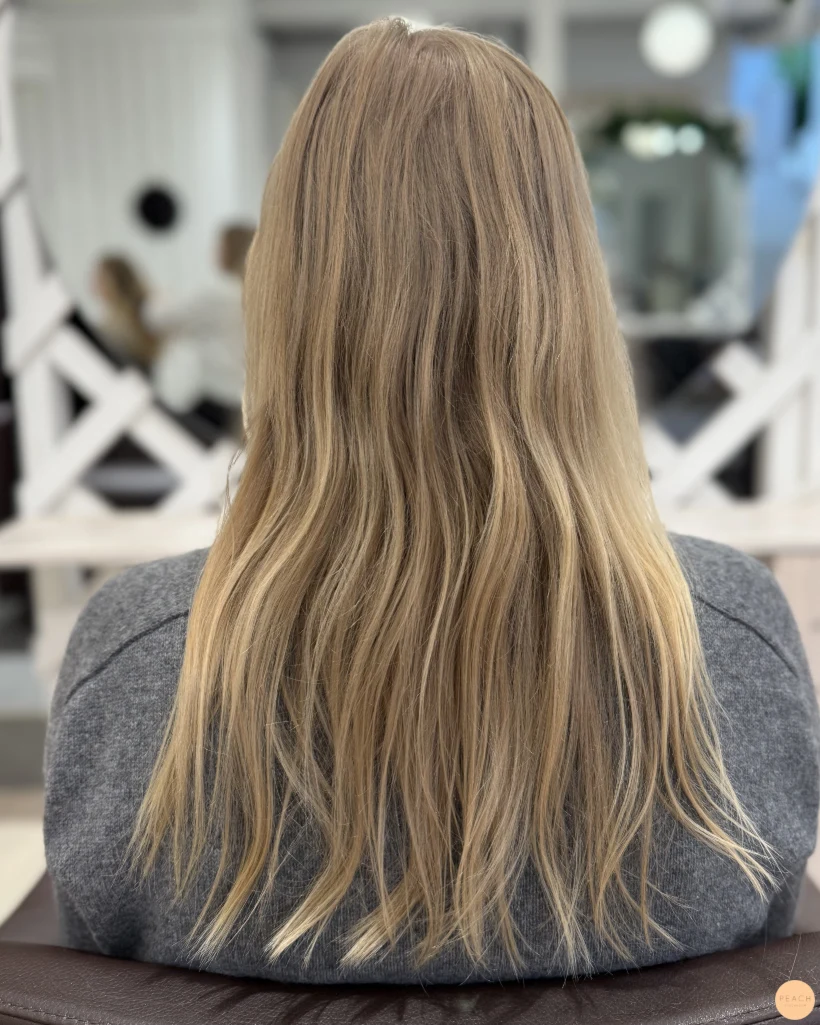 Soft blond slingor