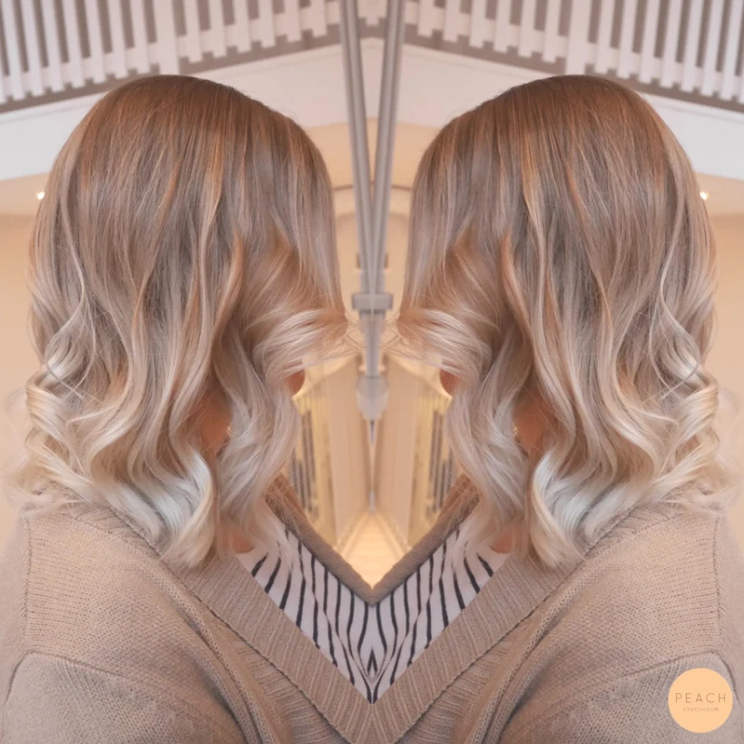 Vit blond sombre
