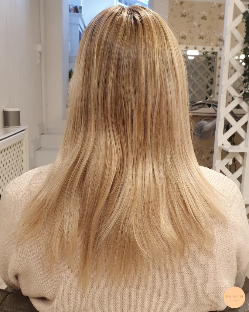 Balayage slingor med en kall, rose touch