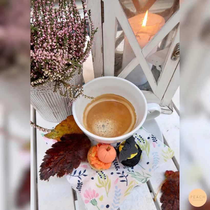 Halloween fika Peach Stockholm