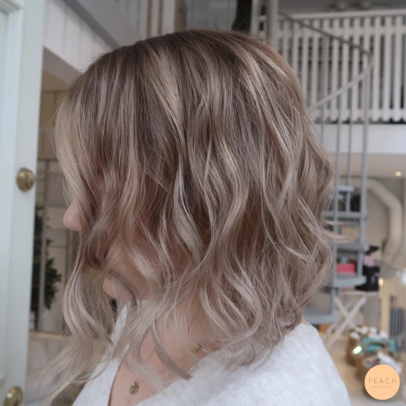 Lyxig kall blond