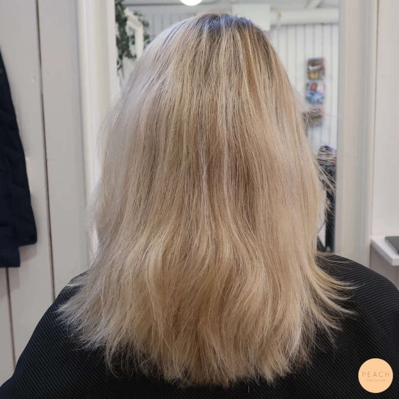 Kontrast balayage med mjuk root shadow