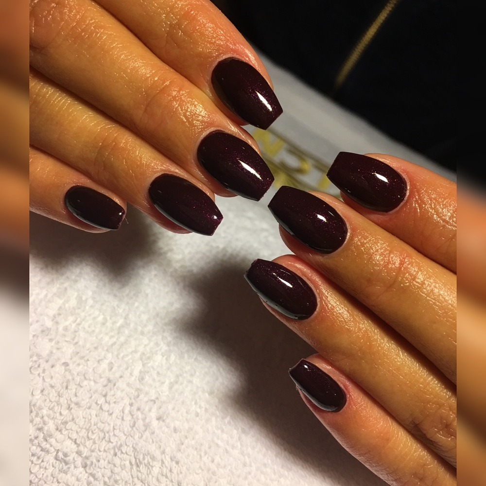 Nagelförlängning för nagelbitare på Peach Stockholm