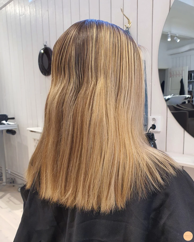 Summer bronde hair