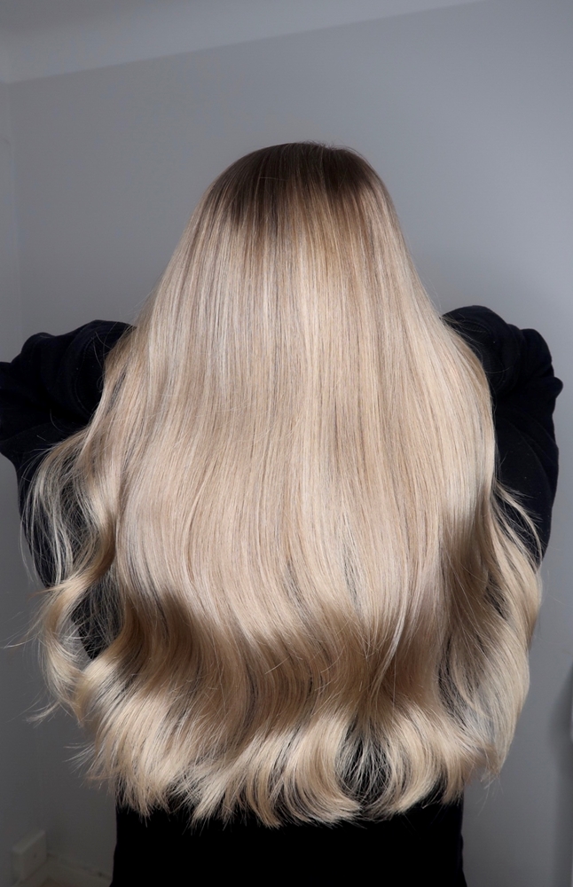 Blonda slingor
