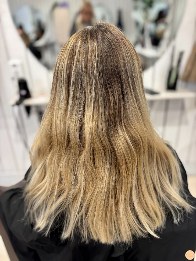 Hårfärg beige blond