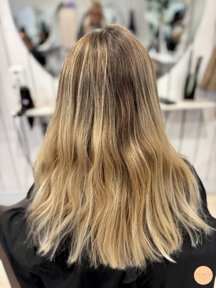 Hårfärg beige blond
