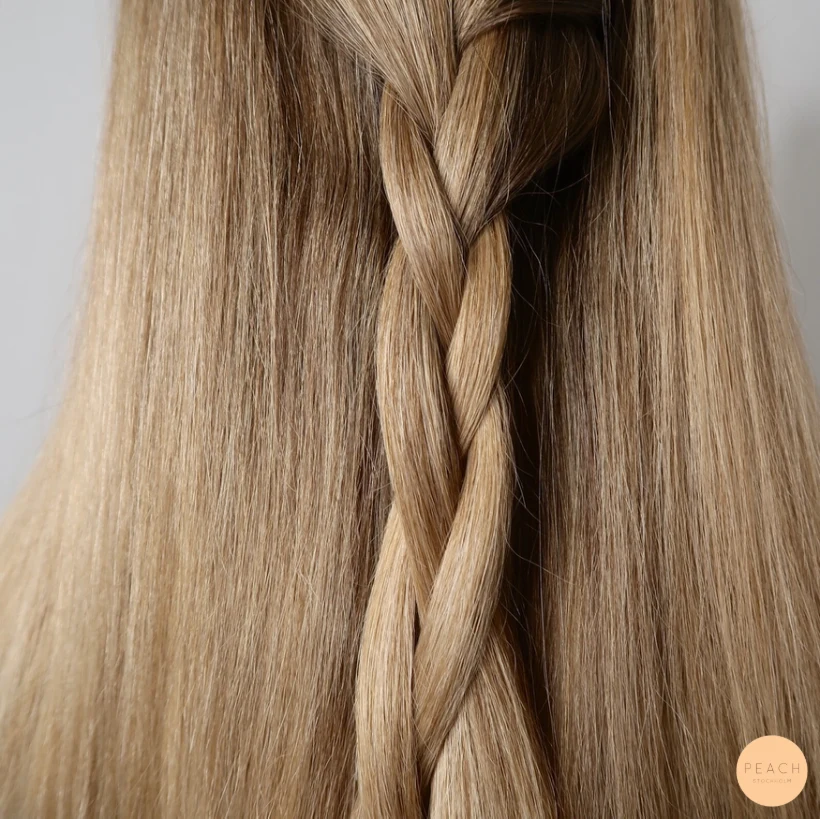 Babylights hair med ljusa slingor