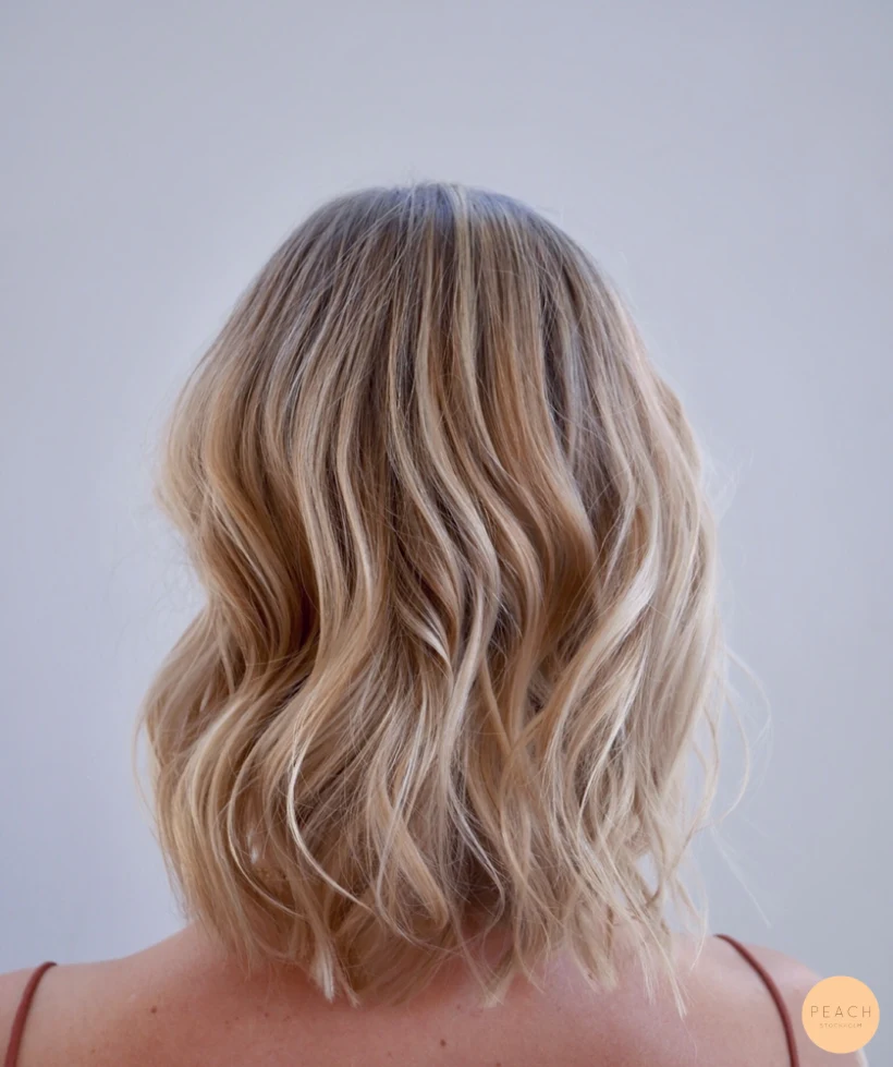 Blonde balayage lob