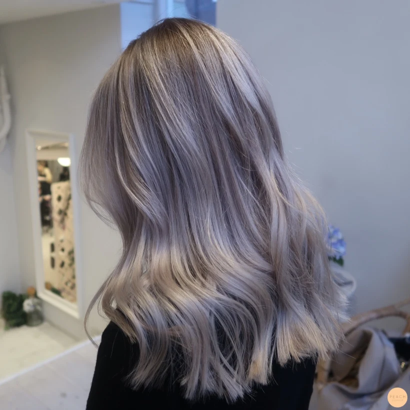 Krämig blond