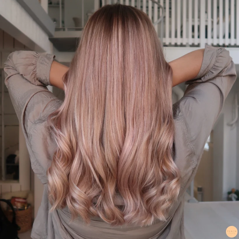Rosa blond balayage