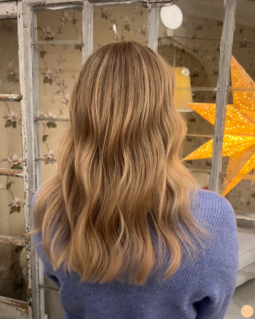 Luscious honeyblonde color✨
