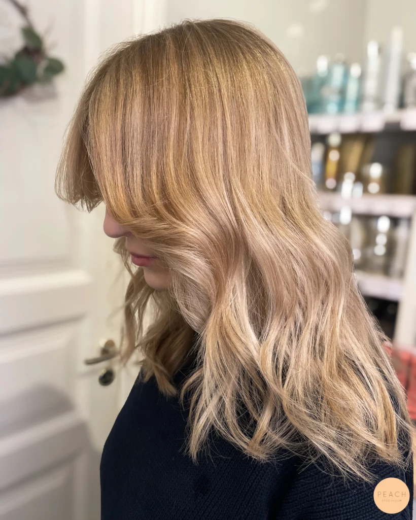 Creamy gold colour 🌼