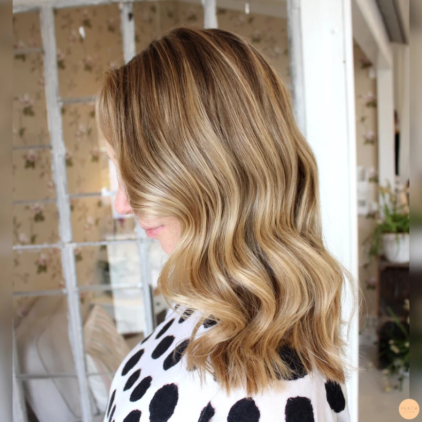 Beige blond