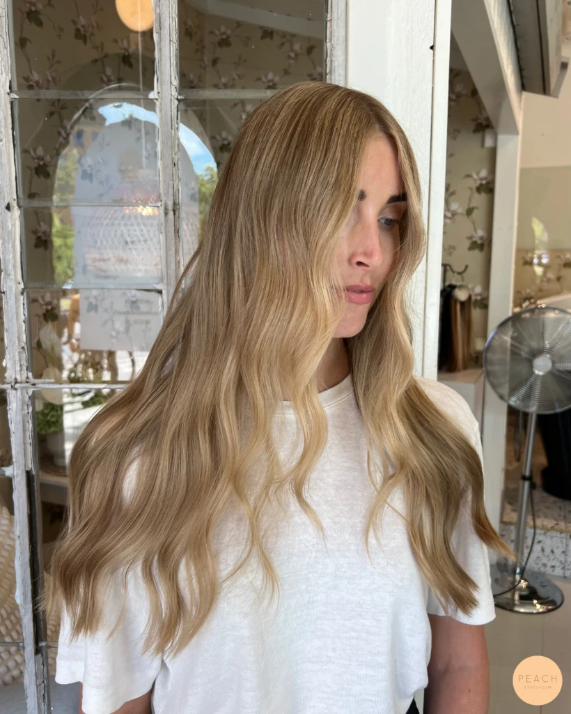 Soft creamy blonde long hair 🌸🌸