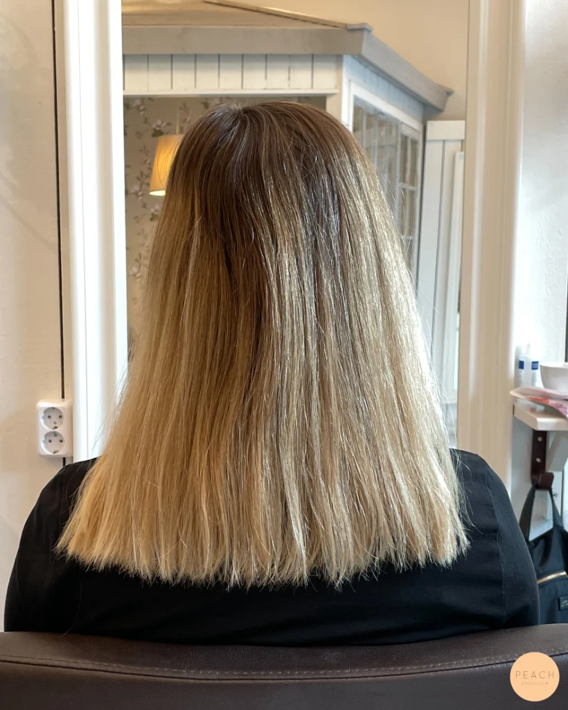 Sandbeige hårfärg
